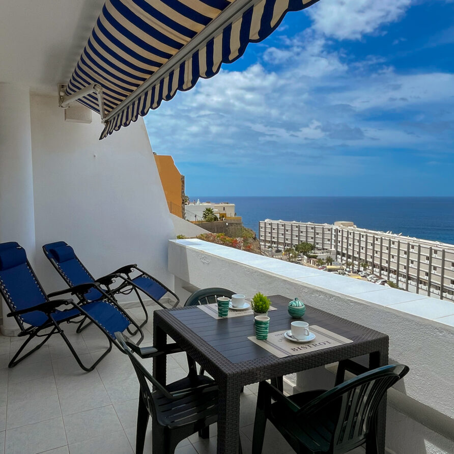 Stupendo appartamento vista mare a Patalavaca (MayFair Village 305)